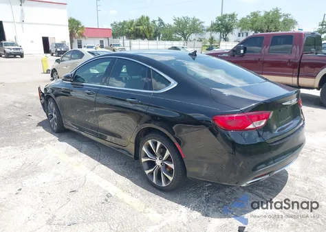 2015 Chrysler 200 C z USA, uszkodzony, nr VIN 1C3CCCCG2FN580821